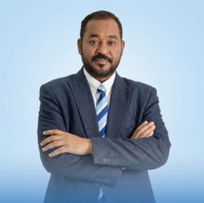 د. عمر قادم